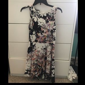 Short black and white dress with flowers!